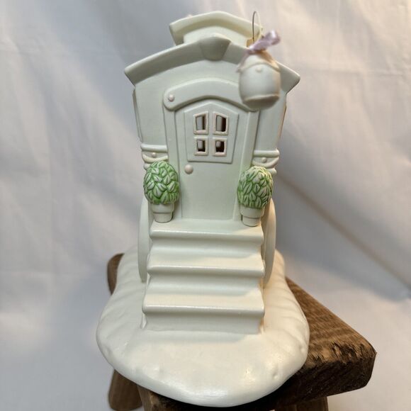 DEPT 56 Vintage‎ White Carriage House Night Light 1995 Nightlight Easter Spring - Picture 3 of 15